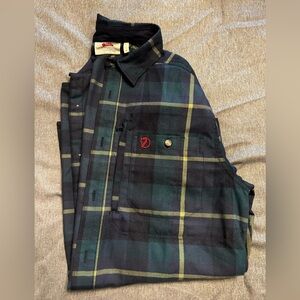 Unisex Fjallraven Green and Blue Plaid Shirt
